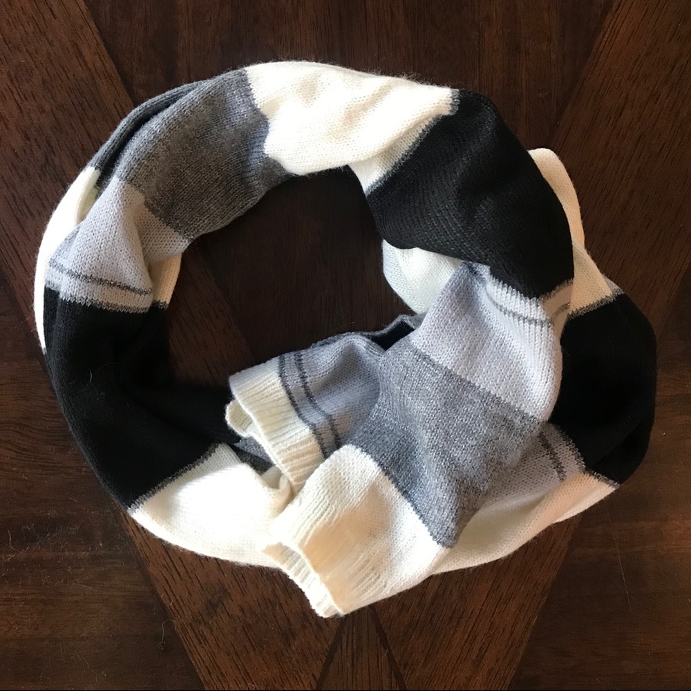 Calvin Klein scarf - Black - Gray - Cream